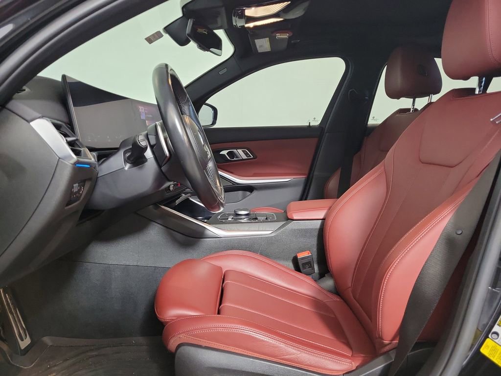 Used 2023 BMW M340i RWD image 12
