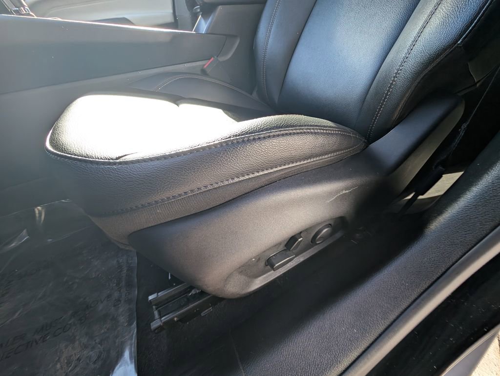 Used 2024 Jeep Compass Limited image 14