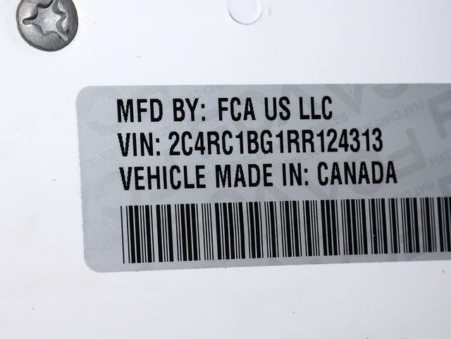 Used 2024 Chrysler Pacifica Touring-L FWD image 37