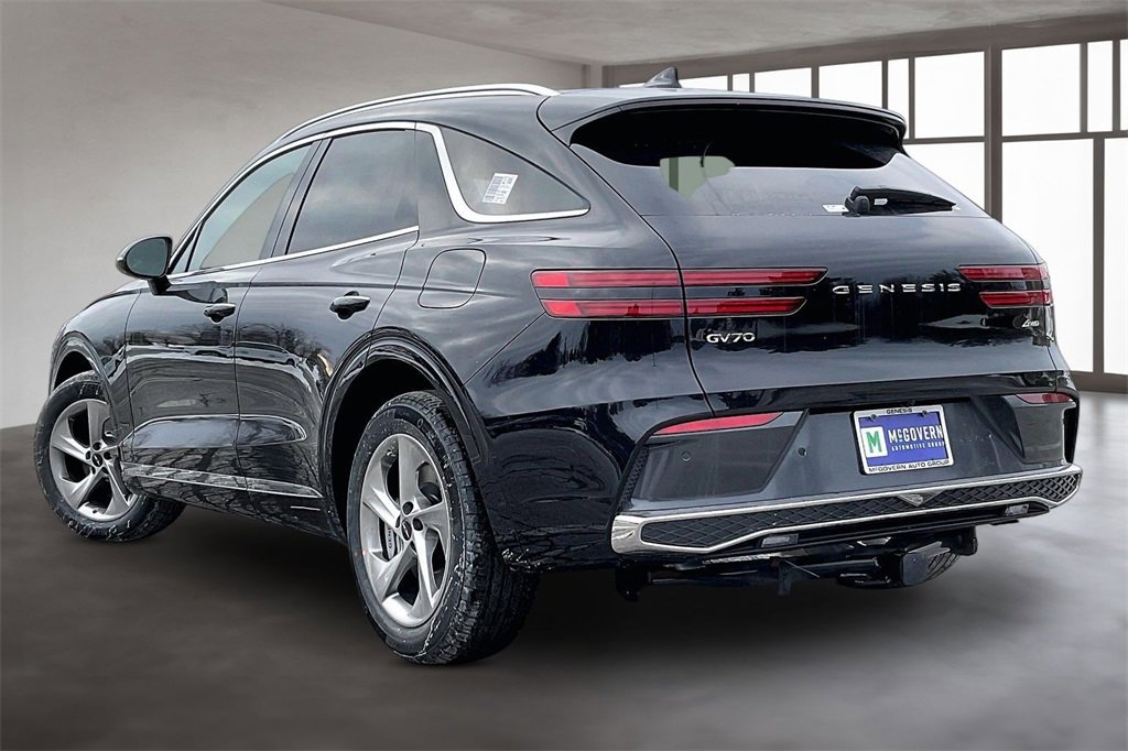 New 2026 Genesis GV70 2.5T Select image 3