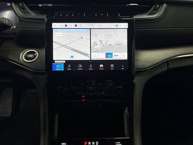 Used 2025 Jeep Grand Cherokee Overland w/ Trailer Tow Package image 5