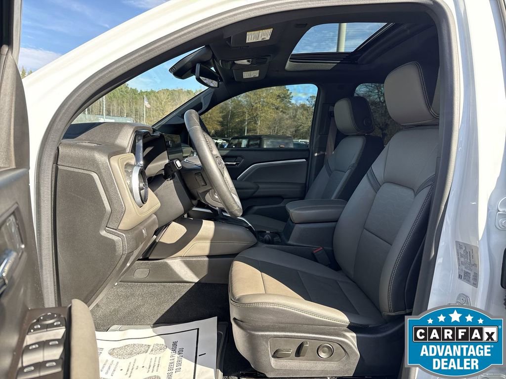 Used 2023 Chevrolet Colorado ZR2 w/ ZR2 Convenience Package III image 13