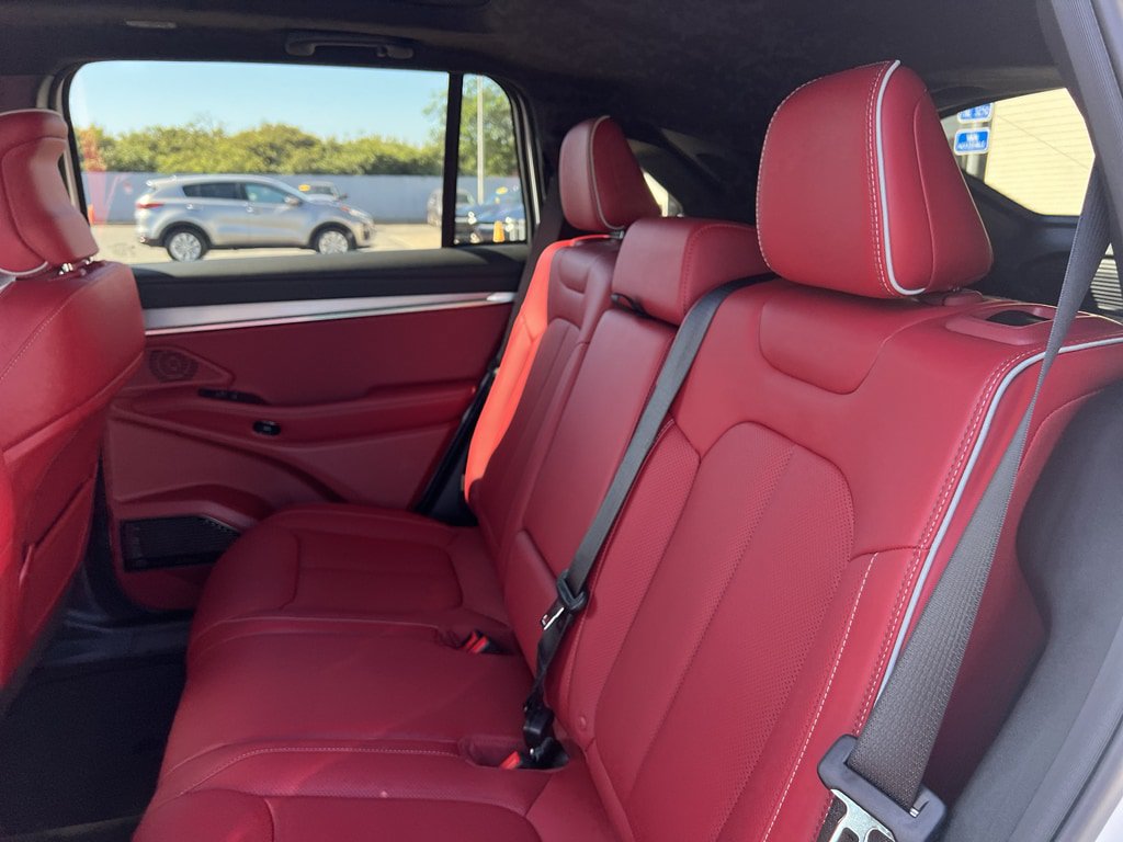 New 2025 Jeep Wagoneer S Launch Edition w/ Trailer Tow Group AWD/4WD image 23