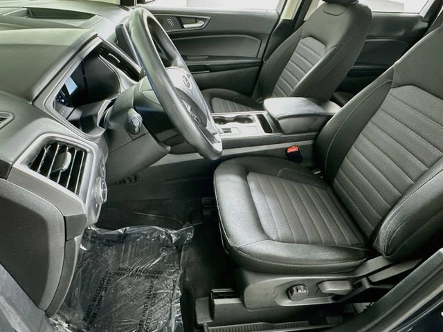 Used 2024 Ford Edge SE w/ Black Appearance Package AWD/4WD image 9