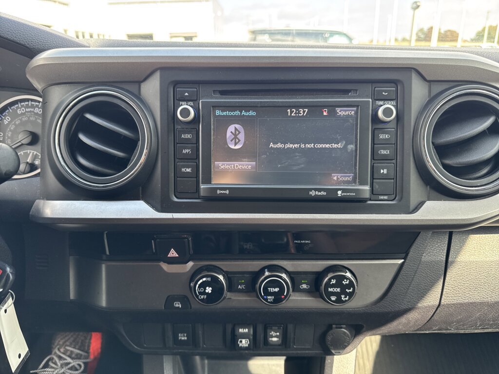 Used 2018 Toyota Tacoma SR5 image 31