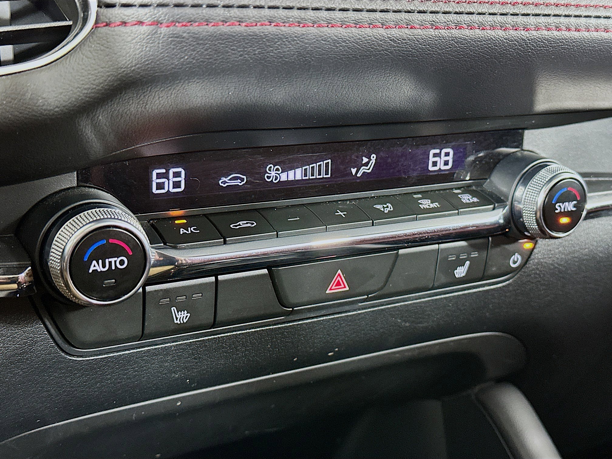 Used 2025 MAZDA MAZDA3 s image 24