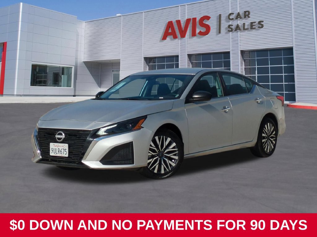 Used 2025 Nissan Altima 2.5 SV AWD/4WD image 1