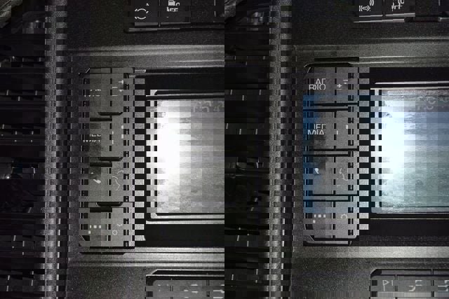 Used 2020 Ford F550 4x4 Crew Cab Super Duty image 23