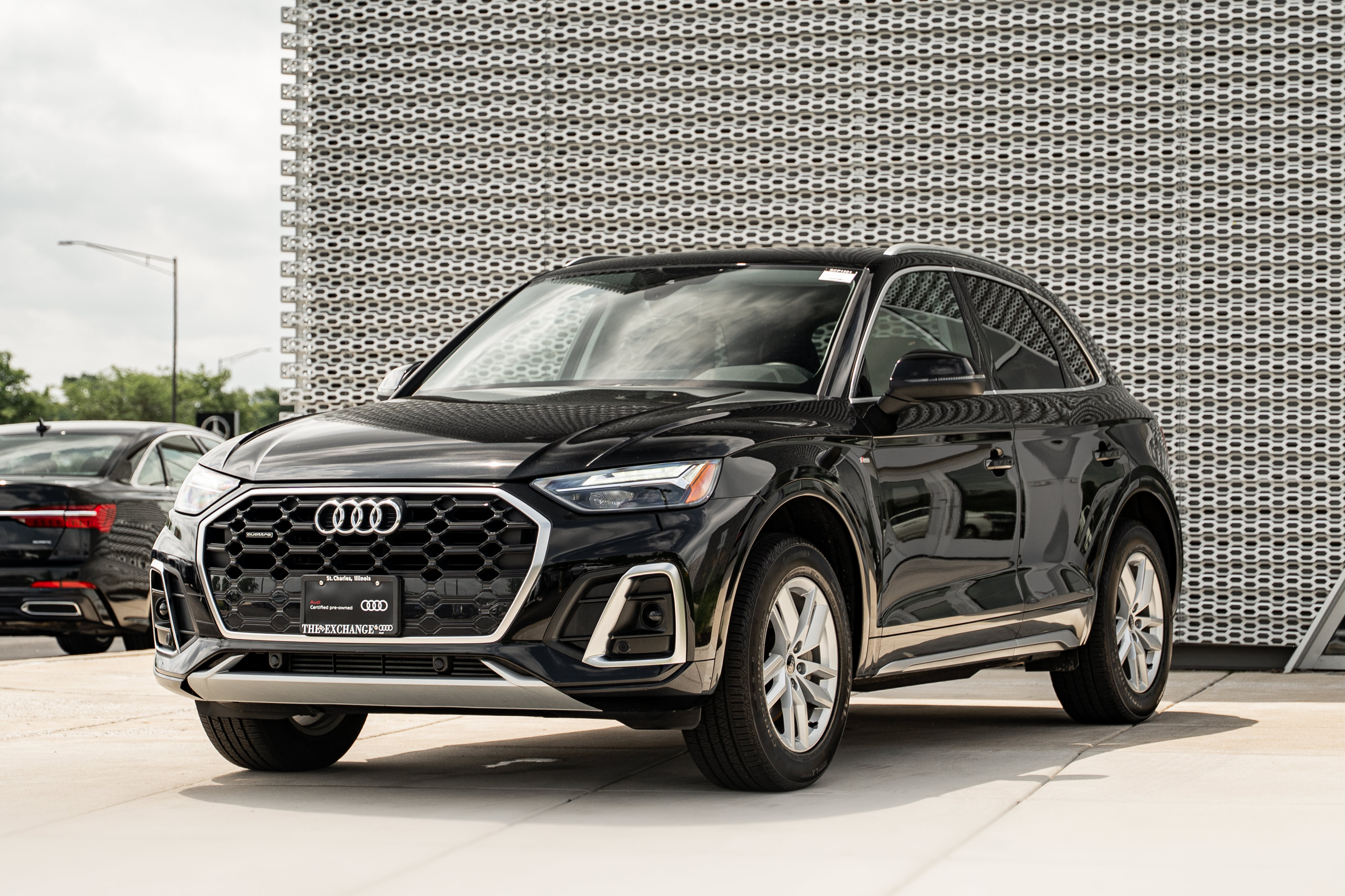Certified 2023 Audi Q5 2.0T Premium w/ Convenience Package AWD/4WD image 7