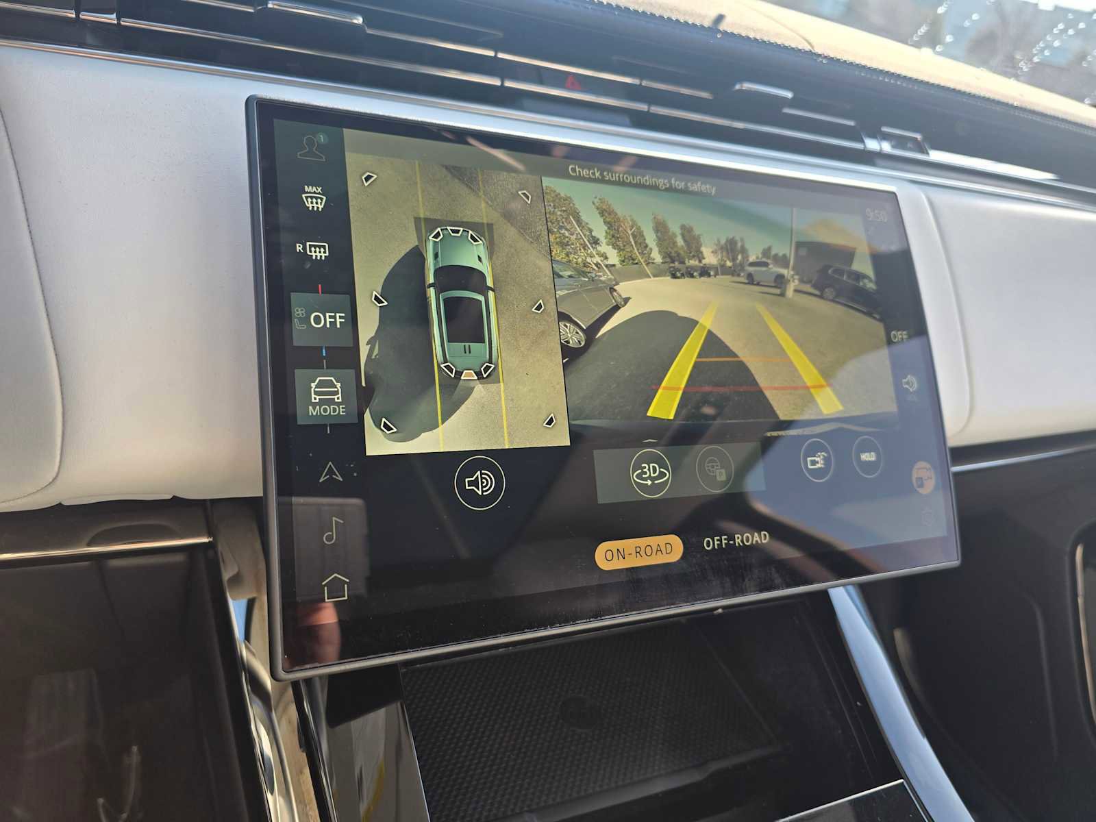 Used 2024 Land Rover Range Rover Sport SE image 29