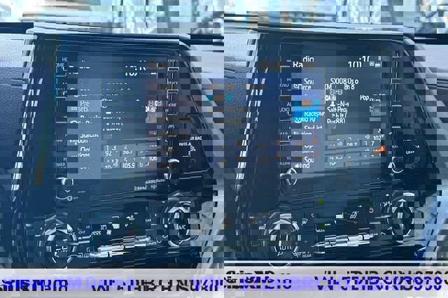 Used 2022 Toyota Highlander XLE AWD/4WD image 34