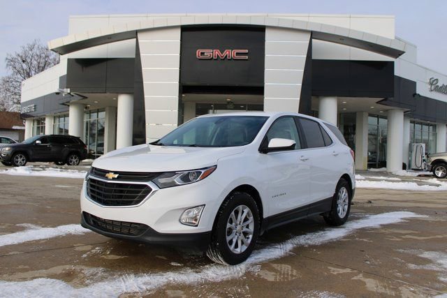Used 2021 Chevrolet Equinox LT w/ Driver Convenience Package image 3