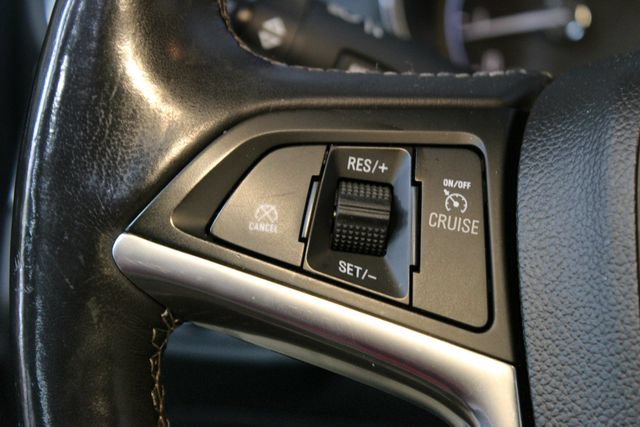 Used 2018 Buick Encore Essence w/ Experience Buick Package FWD image 21