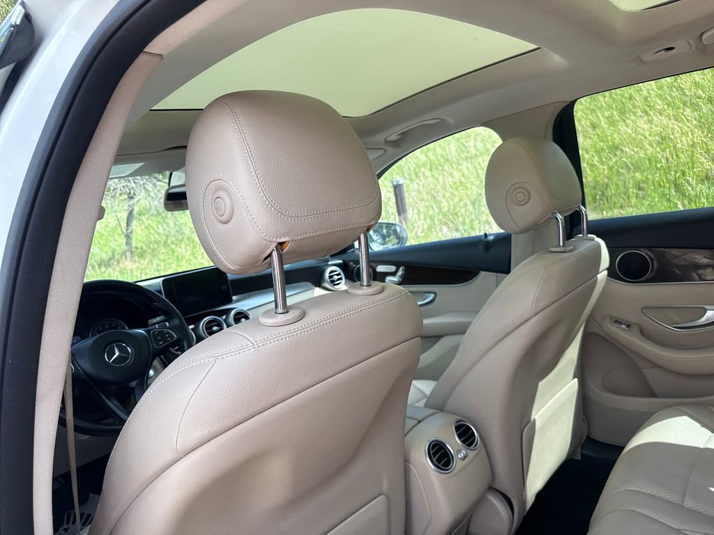 Used 2016 Mercedes-Benz GLC 300 4MATIC image 21