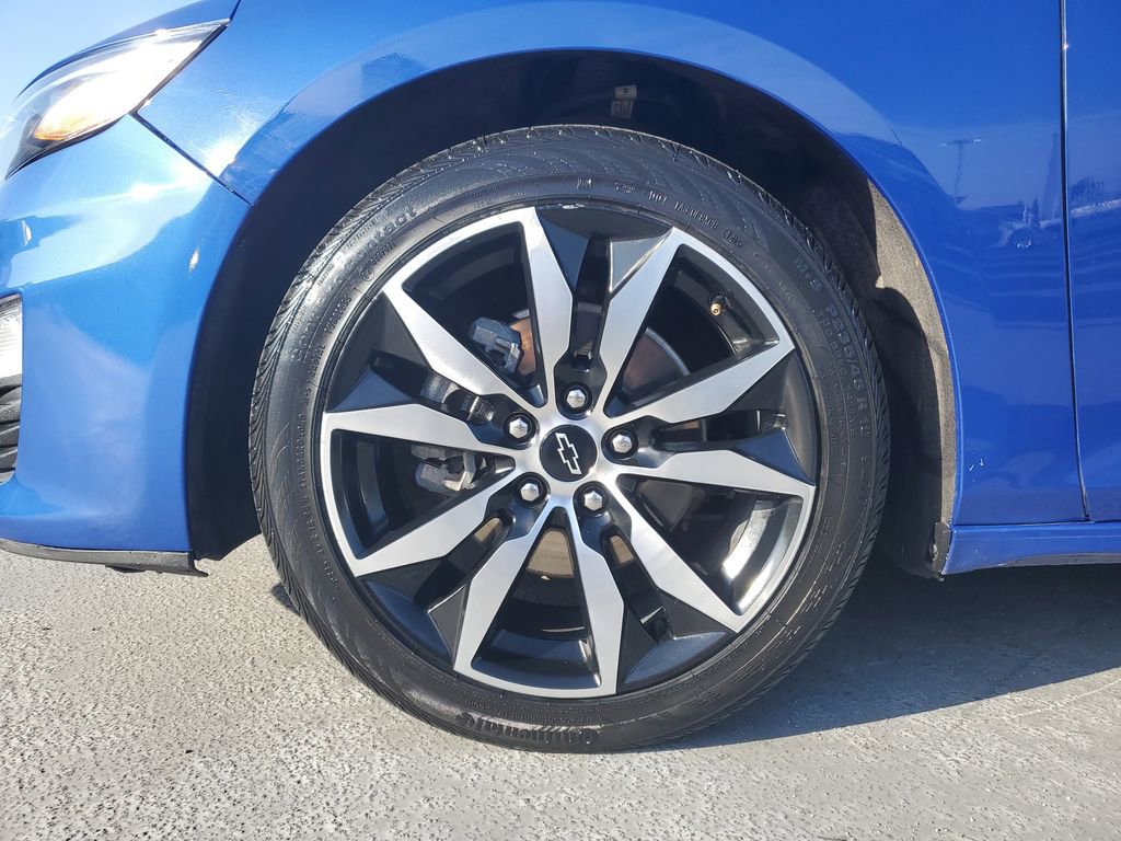 Used 2023 Chevrolet Malibu RS w/ Driver Confidence Package image 6