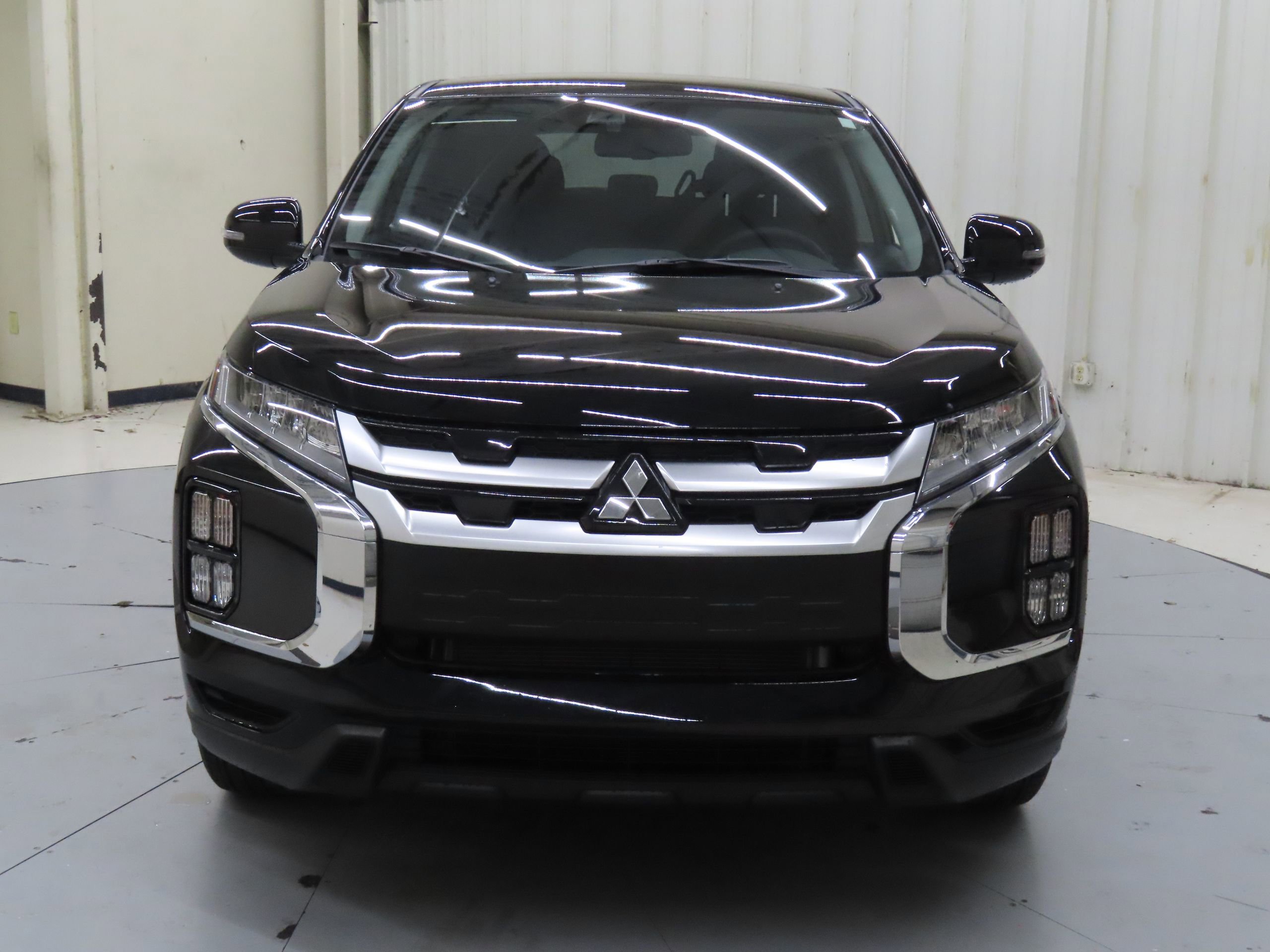 New 2025 Mitsubishi Outlander Sport SE image 8