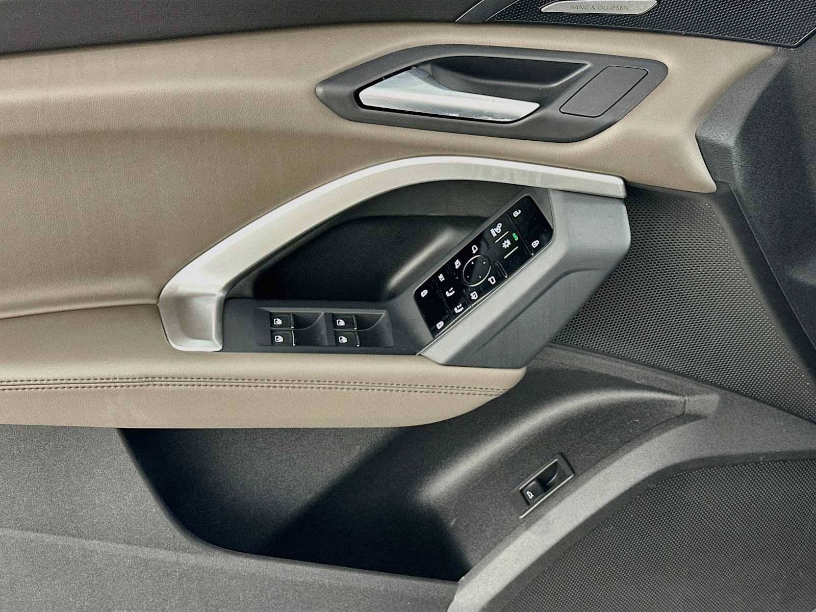 New 2026 Audi Q5 Premium Plus AWD/4WD image 16