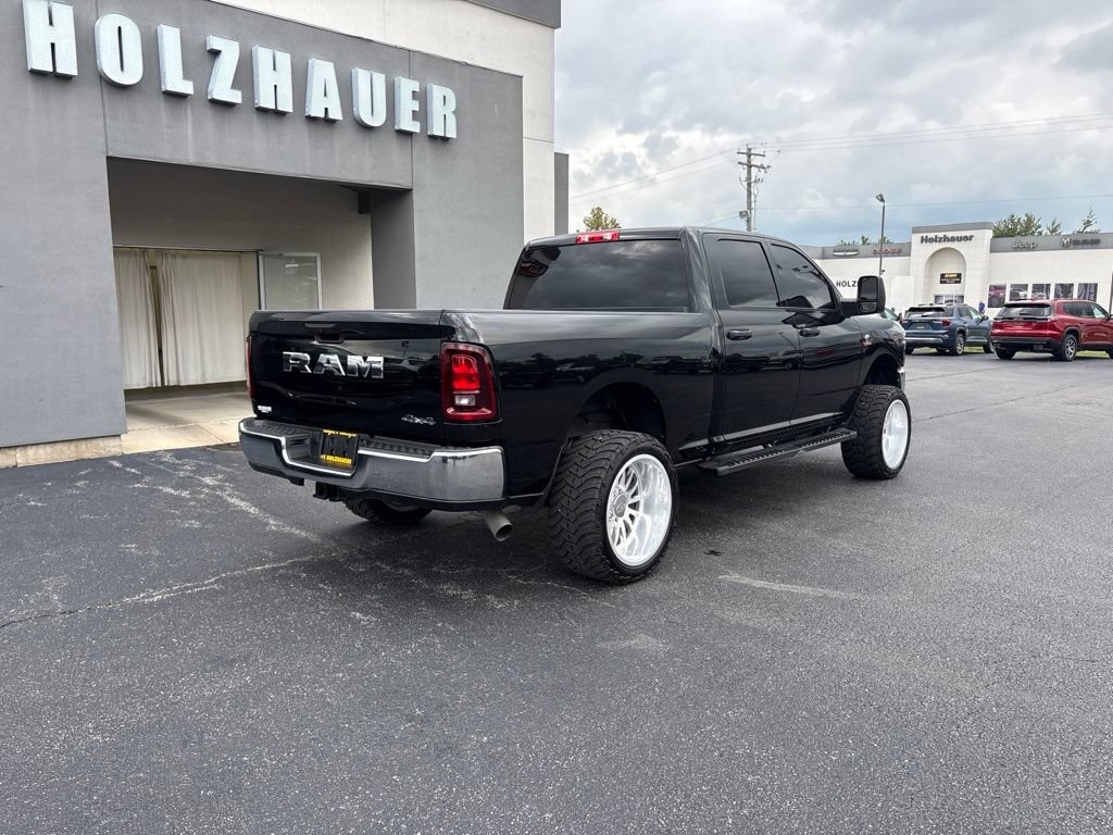 Used 2025 RAM 3500 Tradesman w/ Chrome Appearance Group AWD/4WD image 8