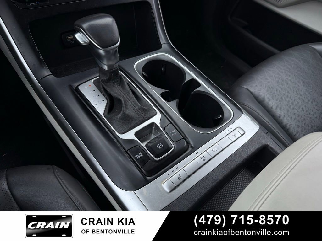 Certified 2024 Kia Carnival LX image 19