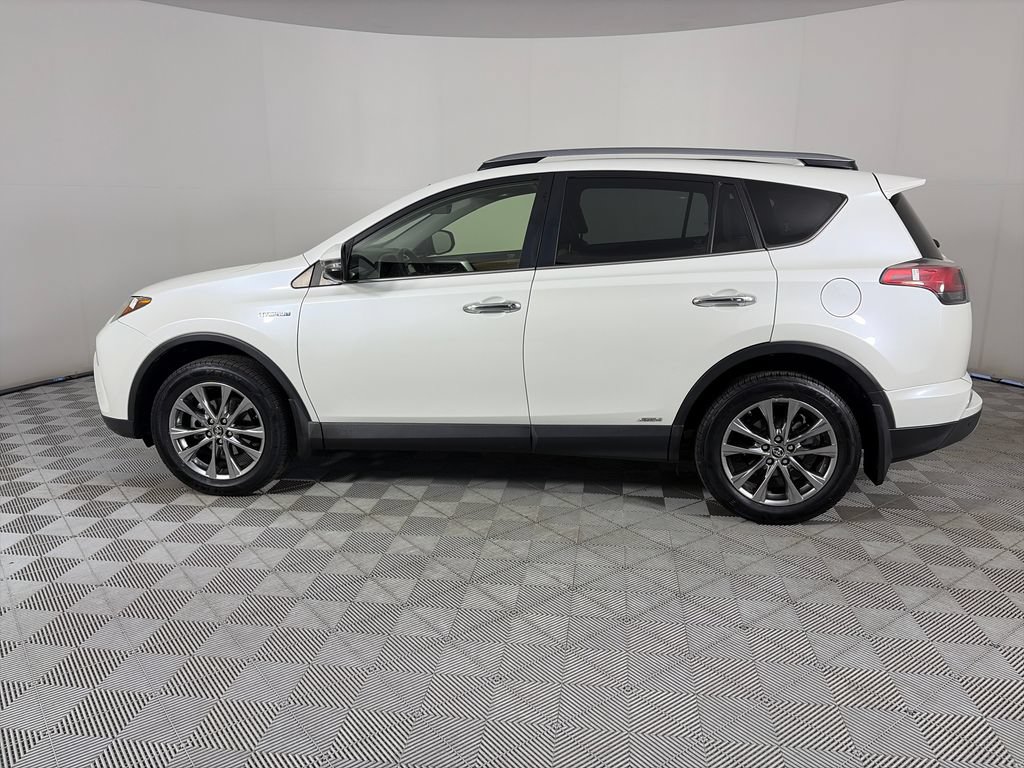 Used 2017 Toyota RAV4 Limited w/ Advanced Technology Package AWD/4WD image 4