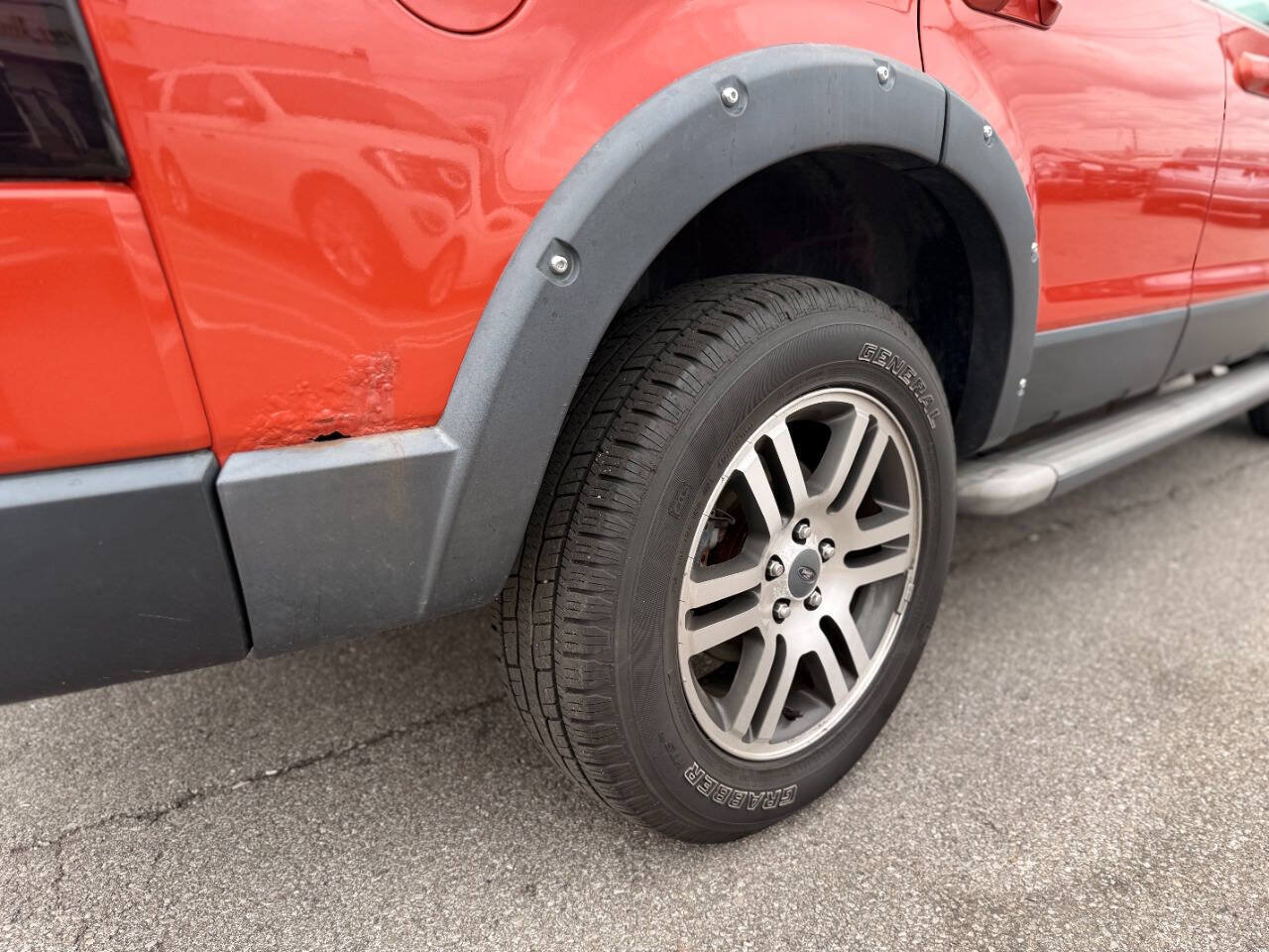 Used 2007 Ford Explorer XLT AWD/4WD image 23