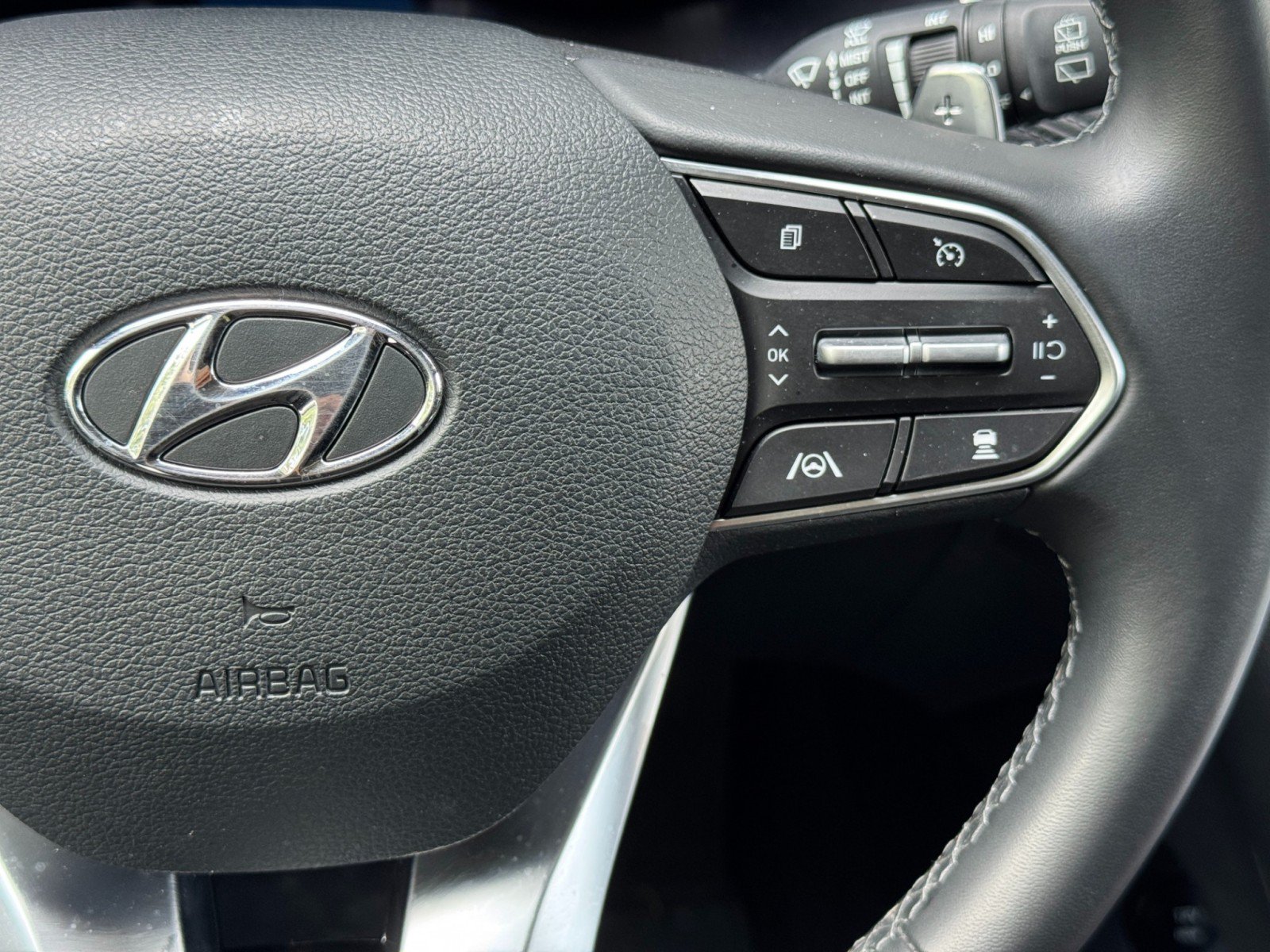 Used 2022 Hyundai Santa Fe SEL w/ Convenience Package AWD/4WD image 20