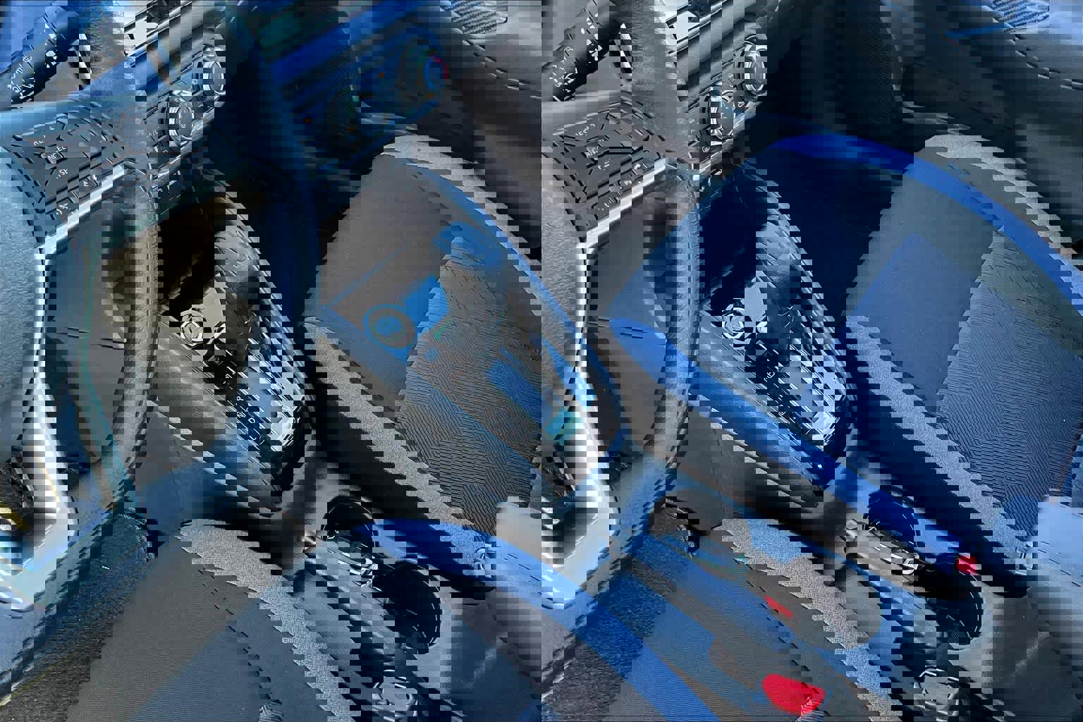 New 2025 Nissan Versa SV w/ Trunk Package image 7