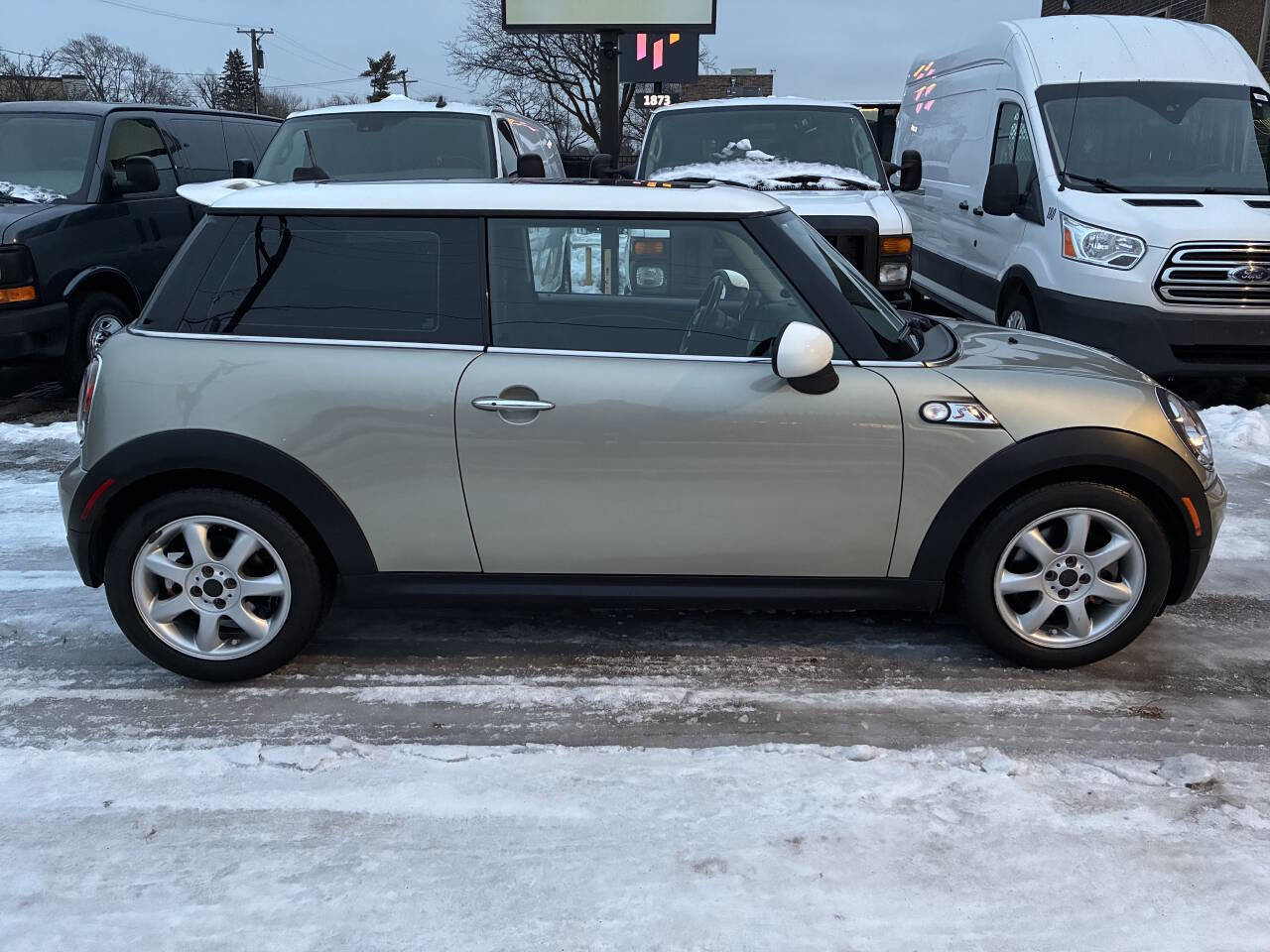 Used 2008 MINI Cooper S image 3