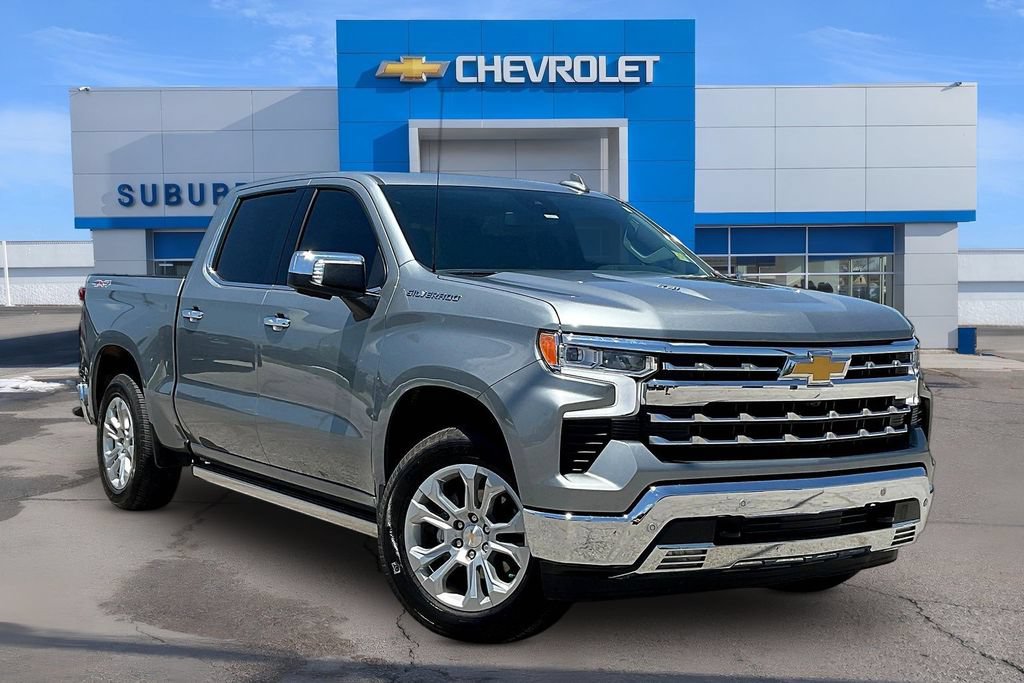 Used 2025 Chevrolet Silverado 1500 LTZ AWD/4WD image 2