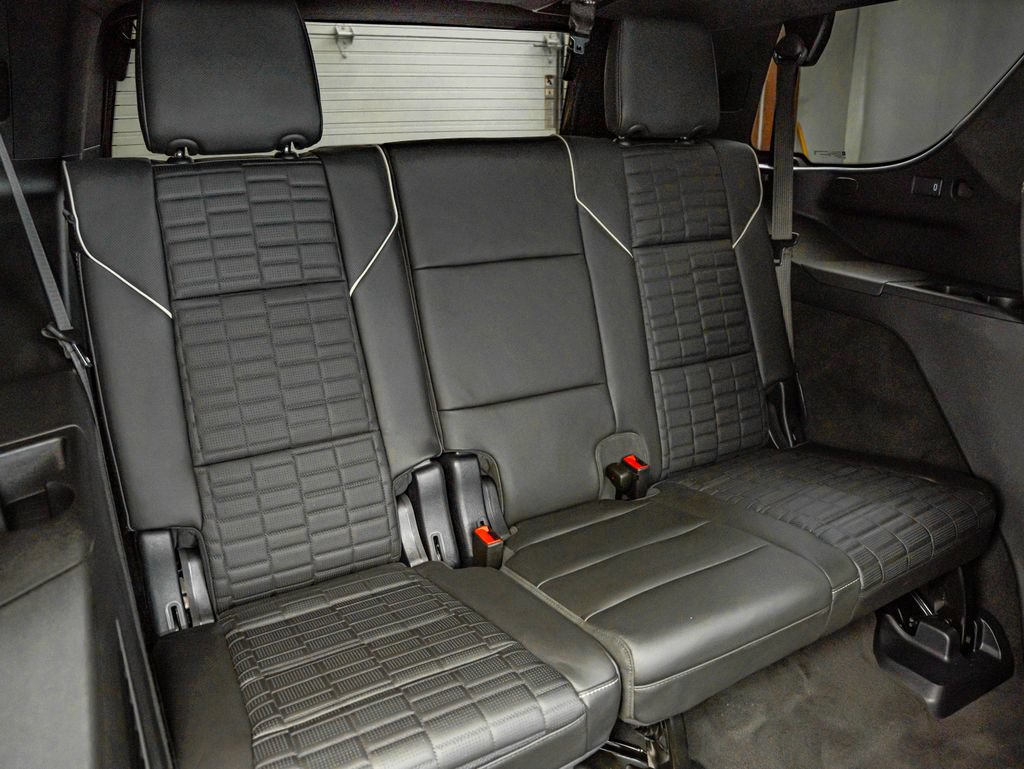 Used 2025 Cadillac Escalade V AWD/4WD image 43