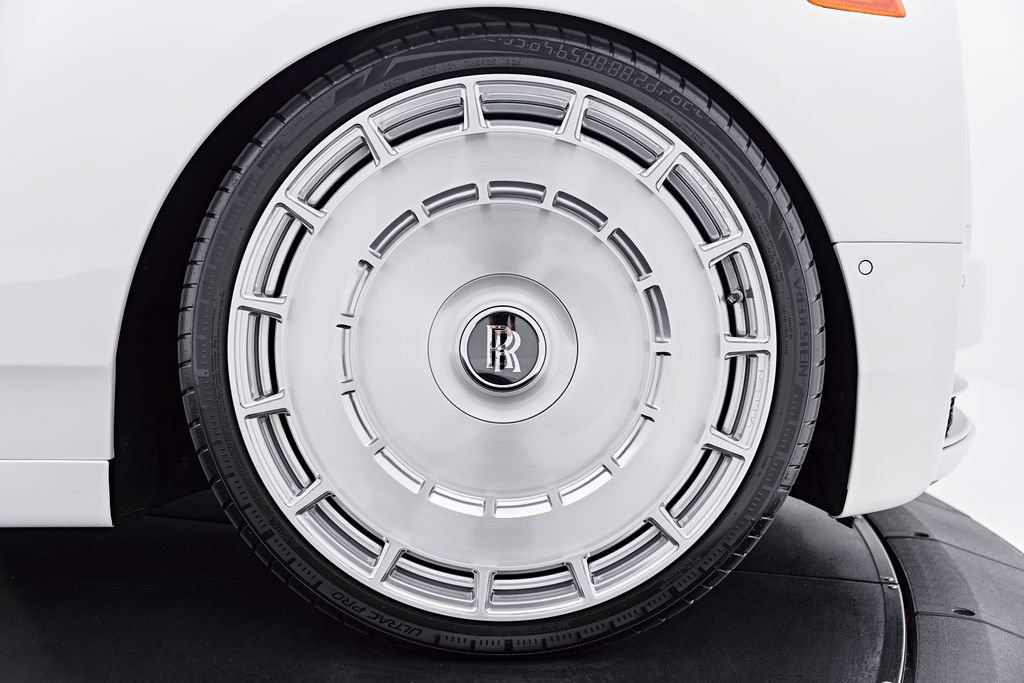 Used 2021 Rolls-Royce Phantom Sedan RWD image 33