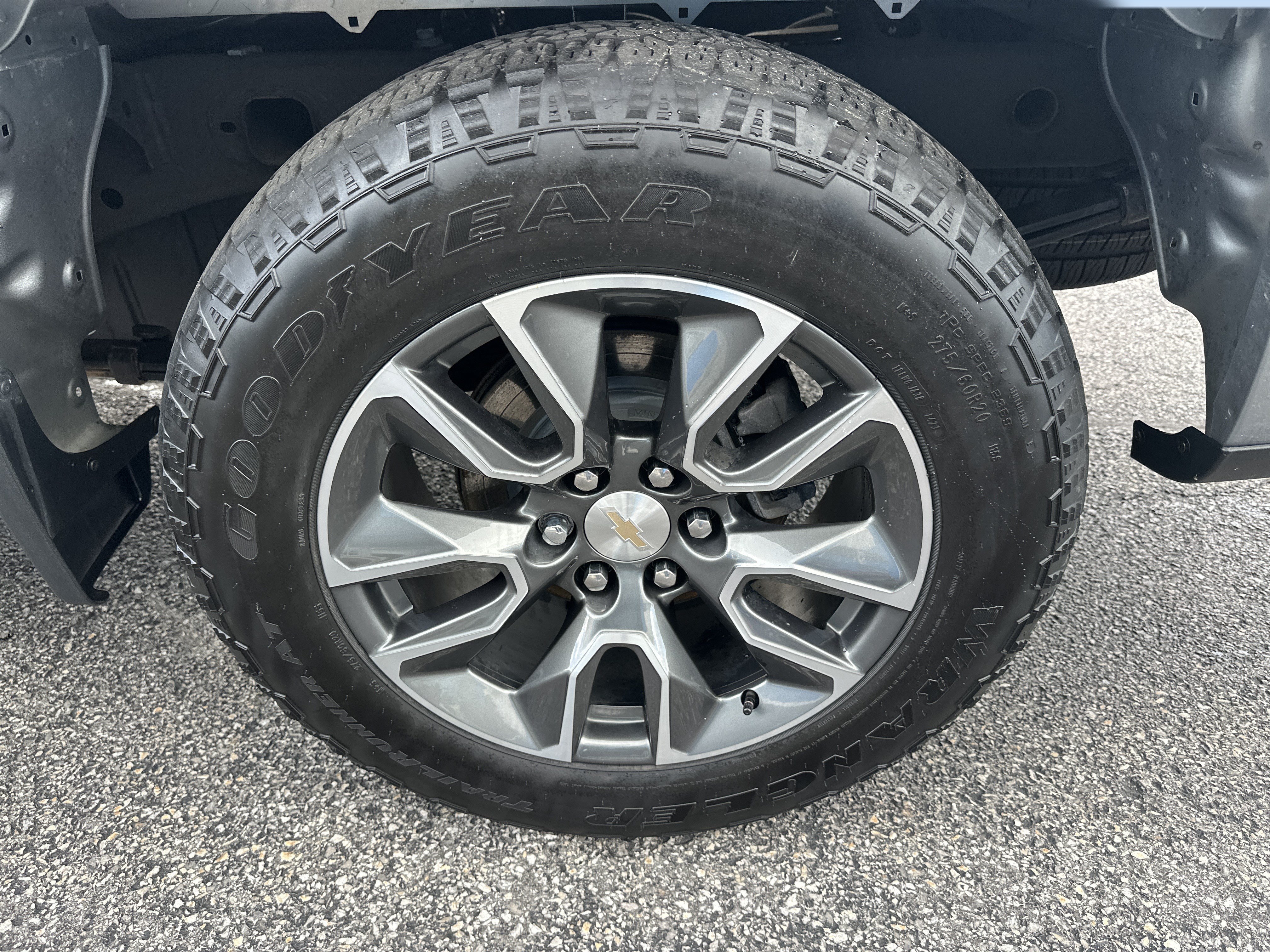 Certified 2023 Chevrolet Silverado 1500 LT AWD/4WD image 6