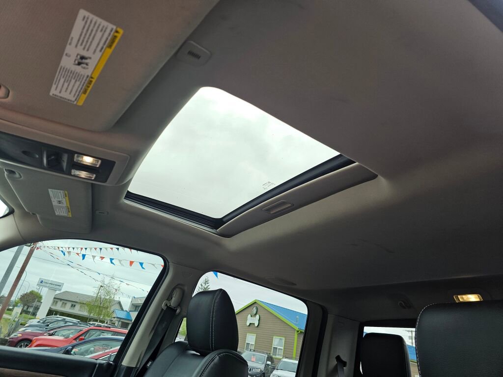 Used 2018 RAM 1500 Laramie w/ Convenience Group AWD/4WD image 27