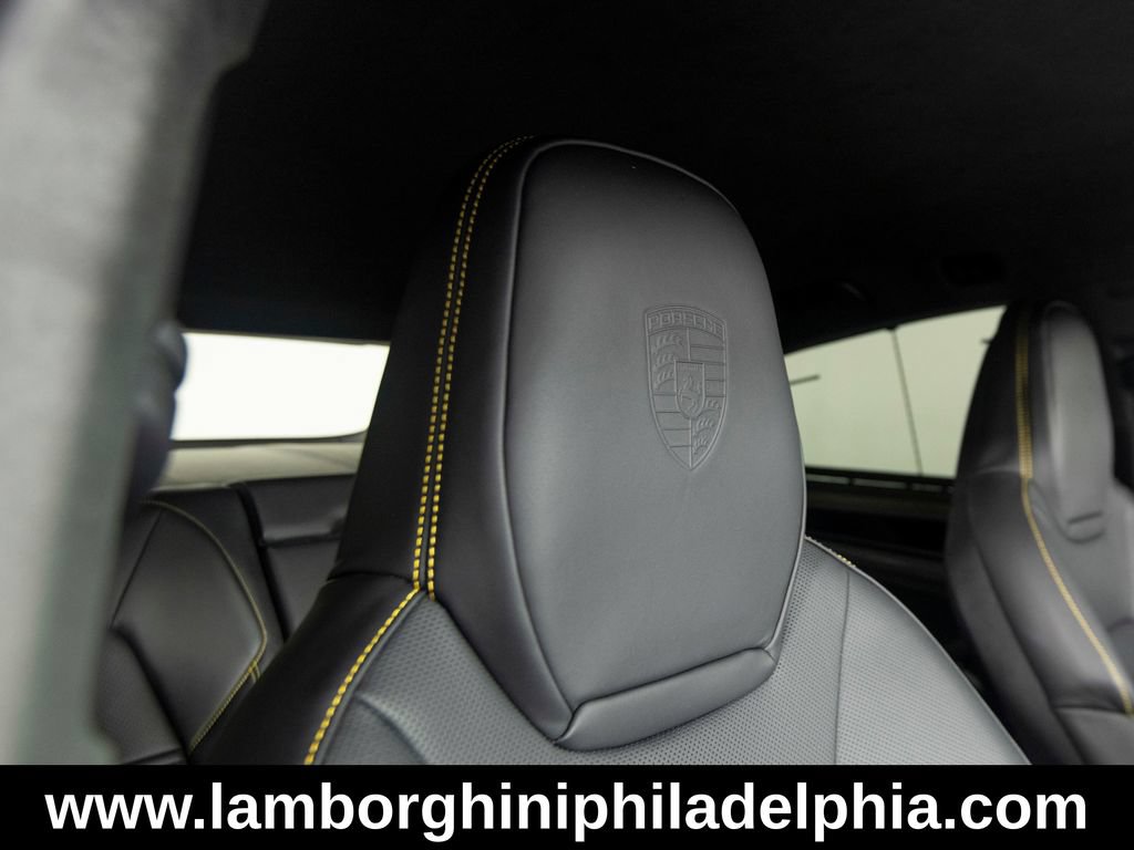 Used 2024 Porsche Cayenne Turbo GT AWD/4WD image 34