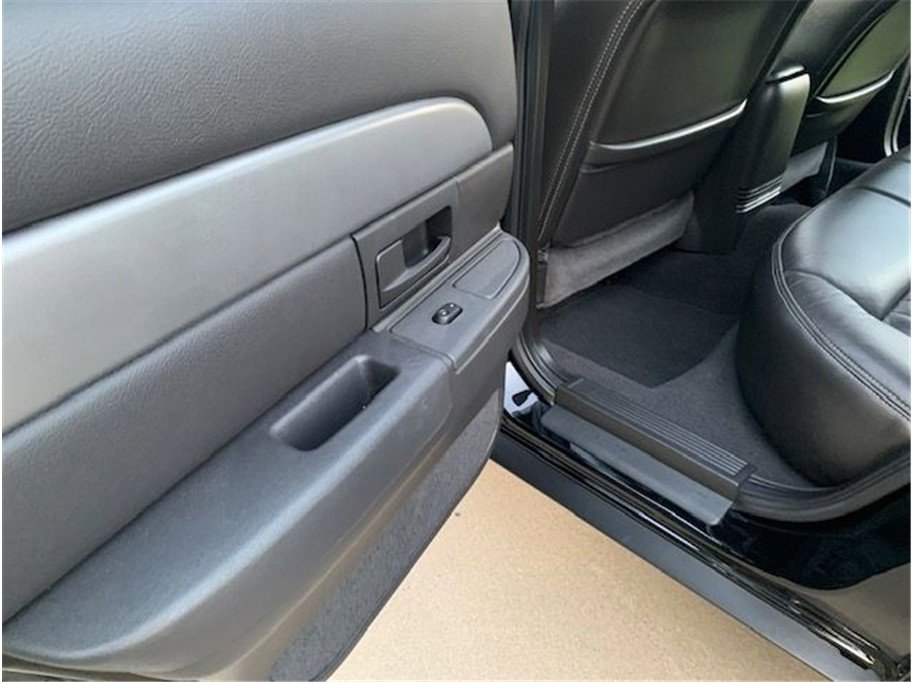 Used 2004 Mercury Marauder image 15