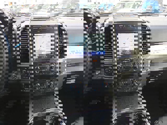 Used 2020 Ford F350 Lariat w/ Lariat Ultimate Package image 16