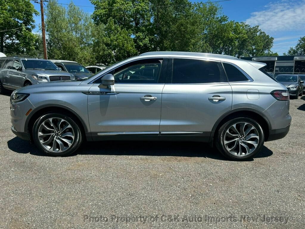 Used 2022 Lincoln Nautilus Reserve w/ Cargo Utility Package AWD/4WD image 17