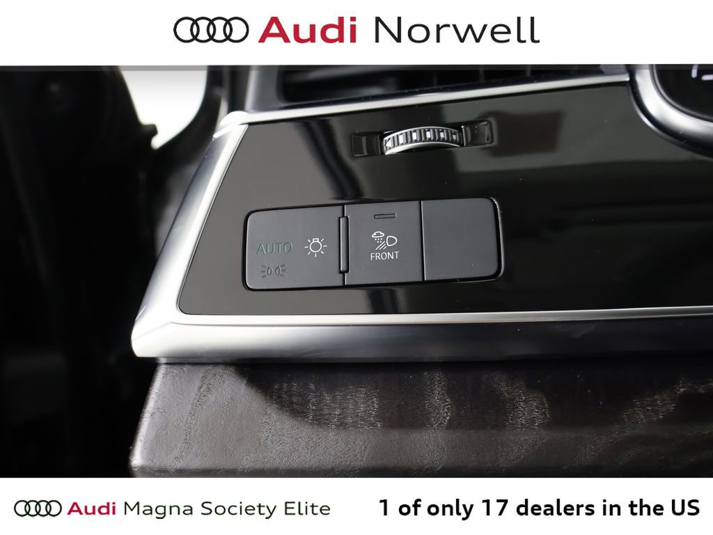 Used 2023 Audi Q7 3.0T Premium Plus w/ Premium Plus Package AWD/4WD image 29