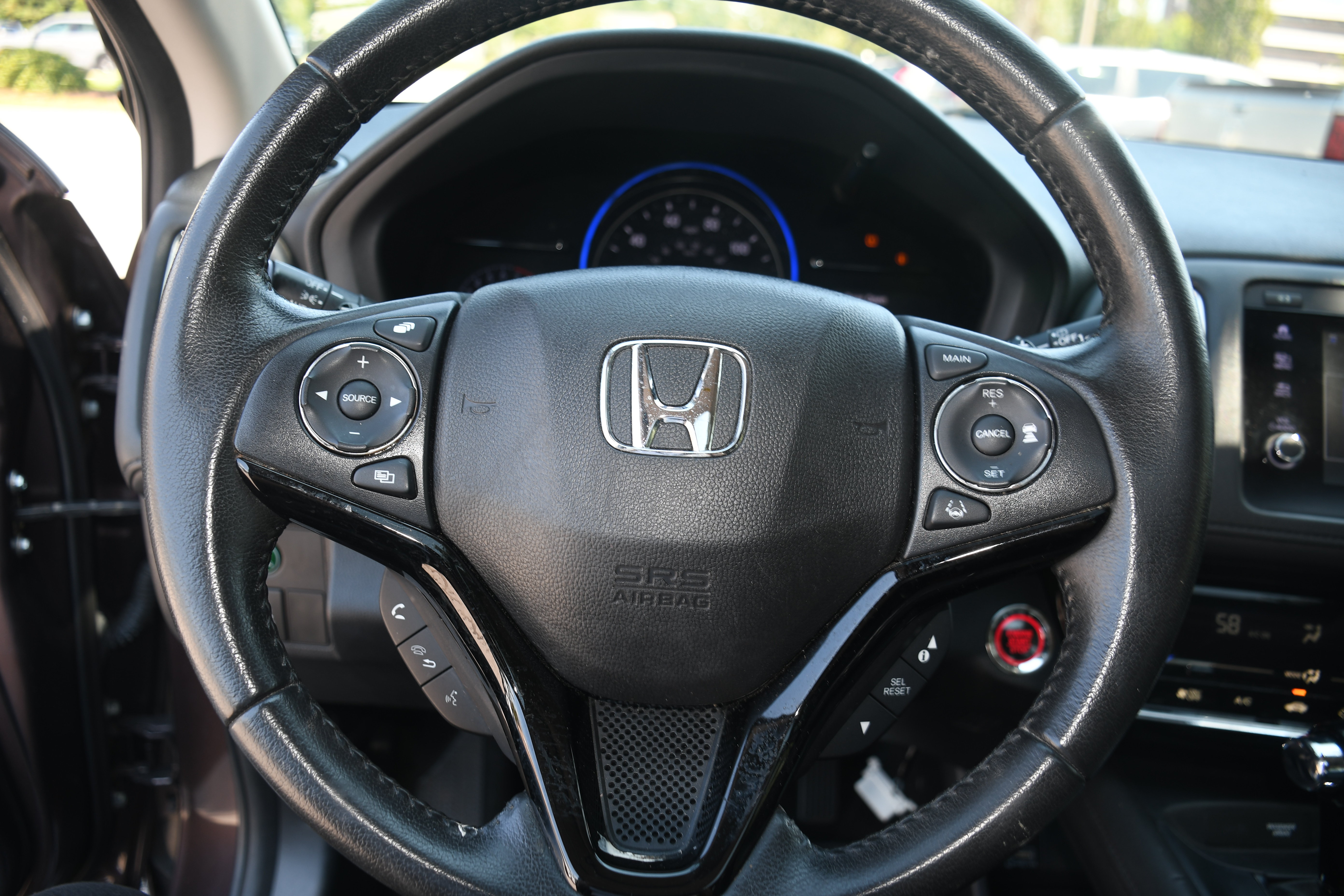 Used 2022 Honda HR-V EX-L image 13