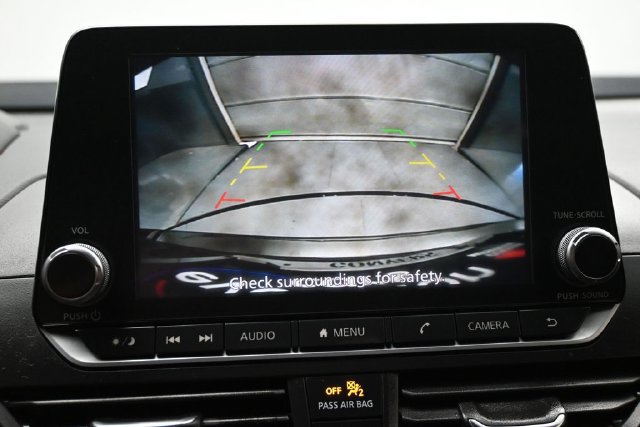 Used 2024 Nissan Altima 2.5 SR FWD image 16