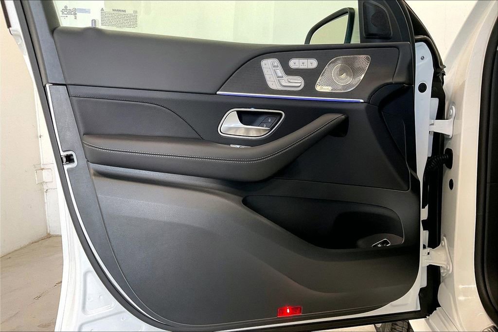 New 2026 Mercedes-Benz GLE 450 4MATIC Coupe image 9