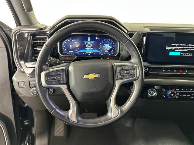 Used 2022 Chevrolet Silverado 1500 LT AWD/4WD image 14