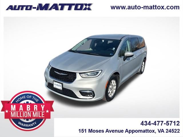 Used 2023 Chrysler Pacifica Touring-L