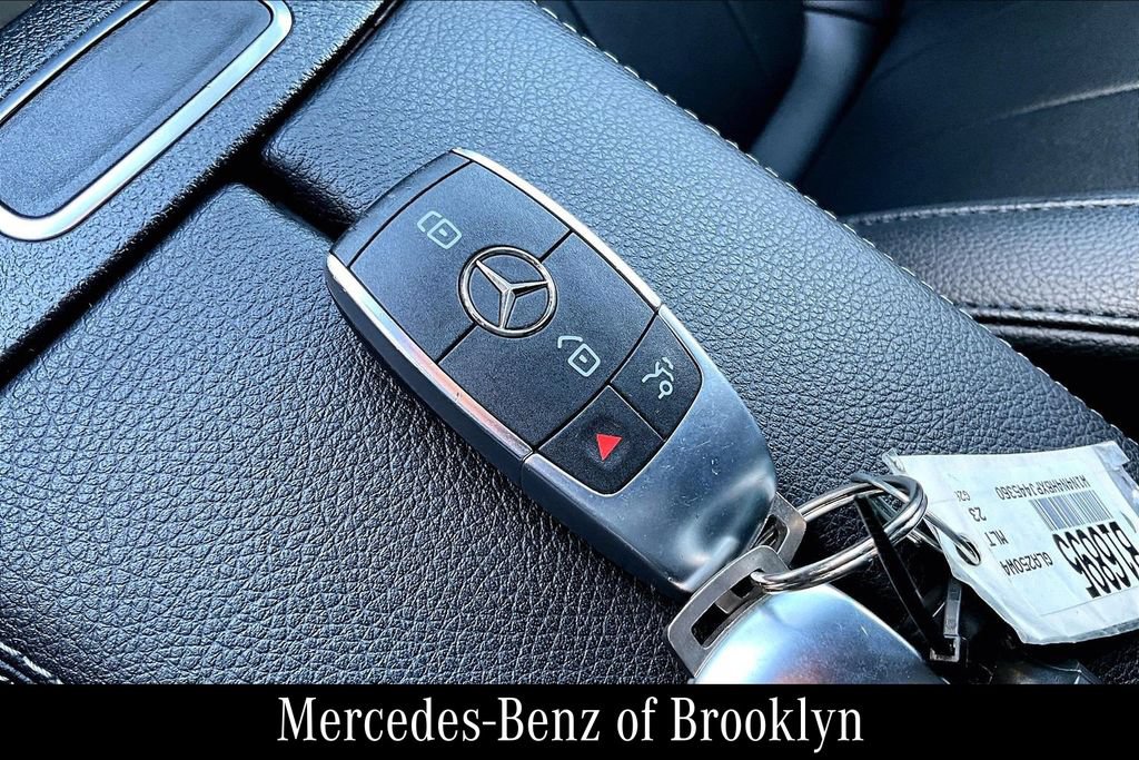 Certified 2023 Mercedes-Benz GLA 250 4MATIC image 16
