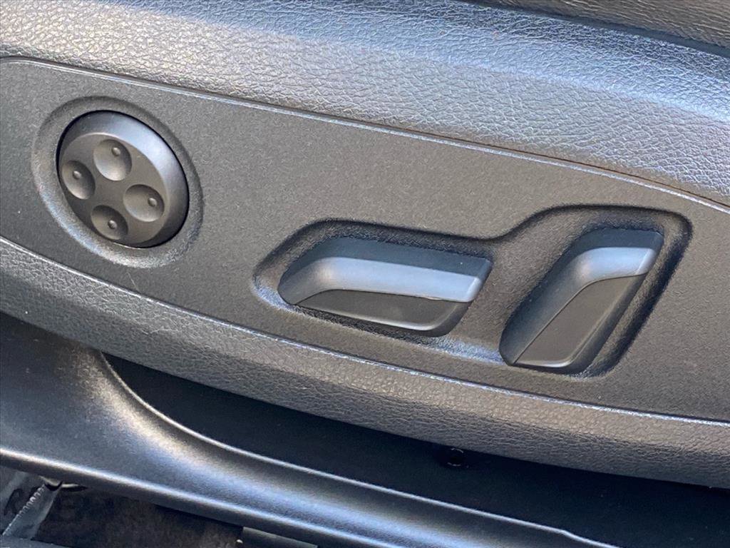 Used 2023 Audi A4 2.0T Premium w/ Convenience Package AWD/4WD image 14