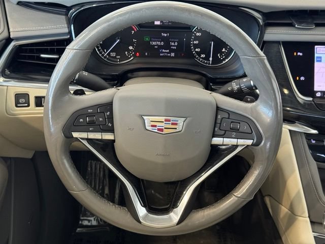 Used 2020 Cadillac XT6 Premium Luxury AWD/4WD image 31