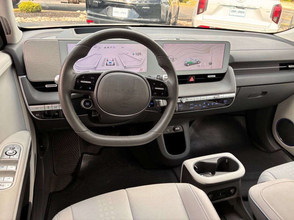 Used 2024 Hyundai Ioniq 5 Limited AWD/4WD image 29