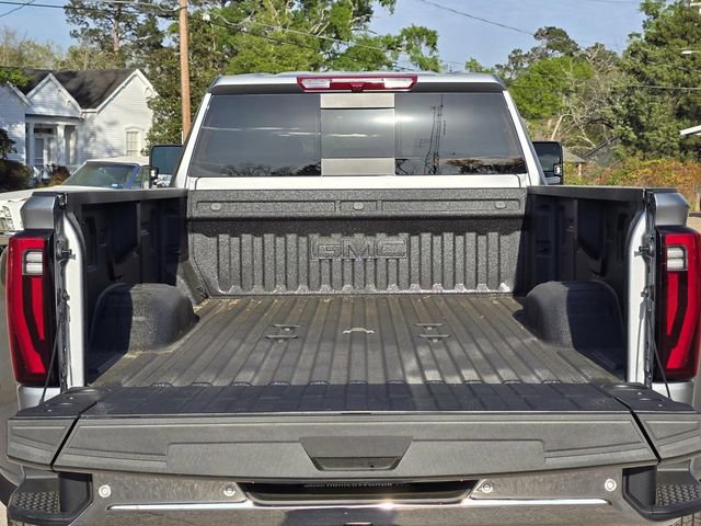 New 2026 GMC Sierra 3500 SLT w/ SLT Convenience Package image 8