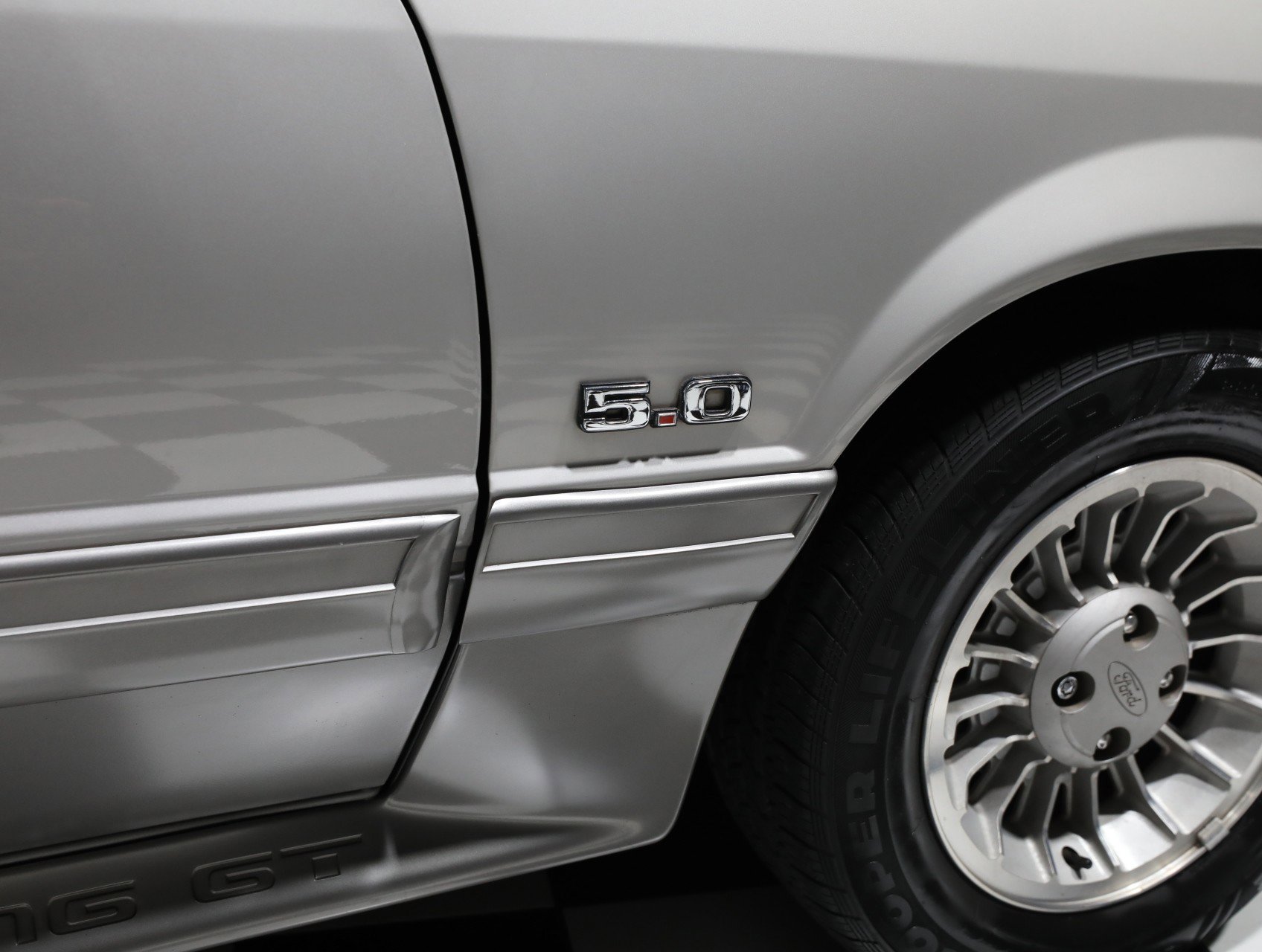 Used 1990 Ford Mustang GT image 22