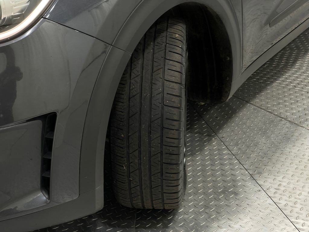 Used 2018 Kia Niro EX w/ EX Touring Graphite Edition image 35